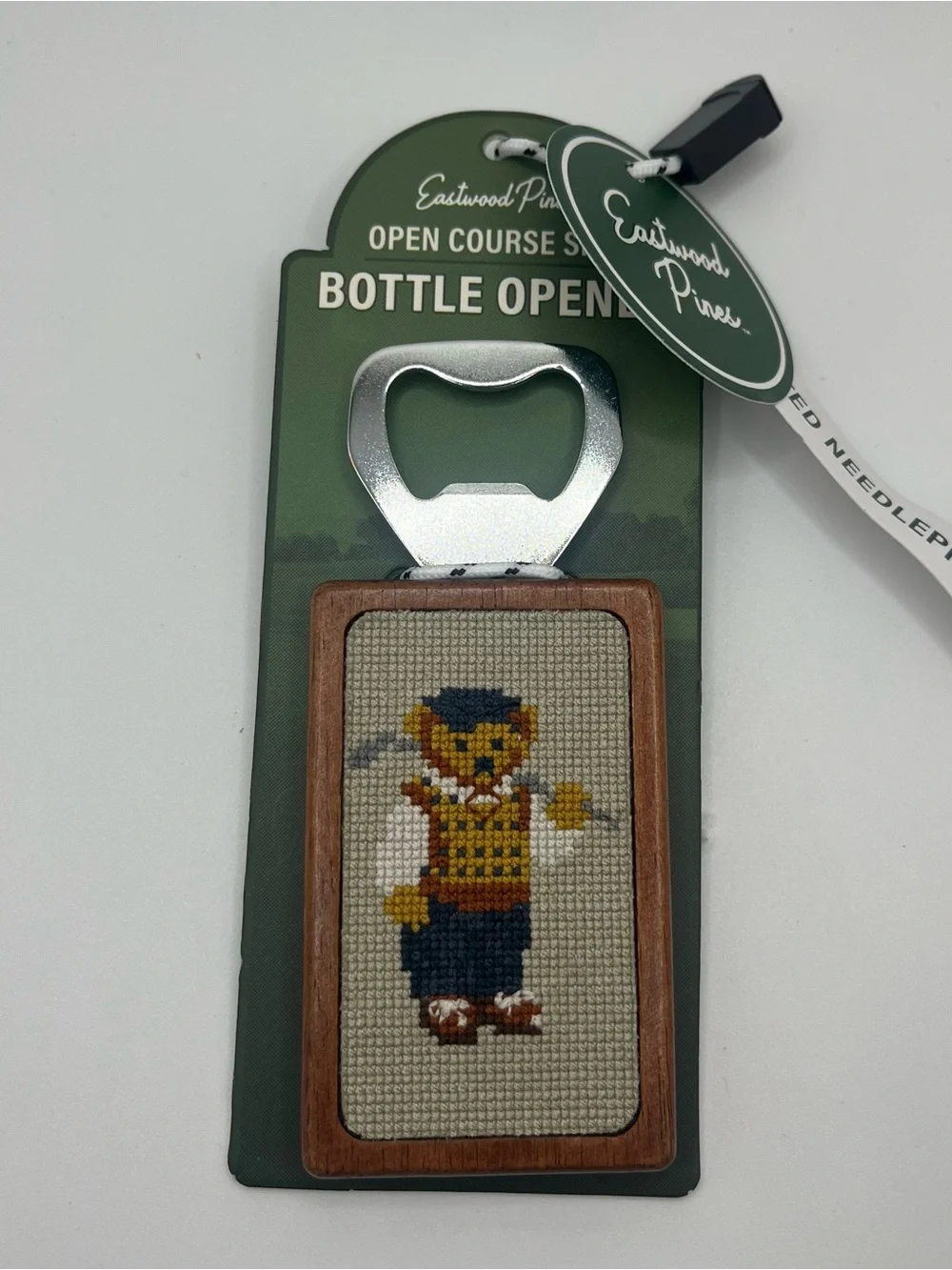 NWT Golf Beer Bottle Opener Needlepoint Bear W Club Accessories Gift Idea